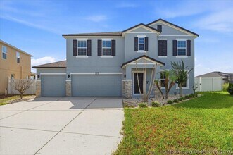 Building Photo - 9012 Orange Blossom Lp