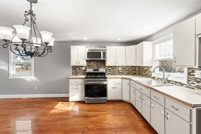 Foto del edificio - 70 W High St