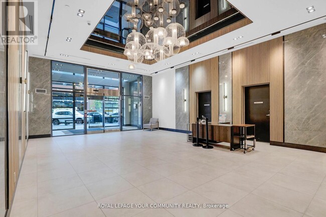 Building Photo - 2220 Lake Shore Blvd W