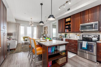 1BR, 1BA A2 - 754SF - The Maxwell