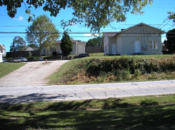 Building Photo - 5 unit multifamily