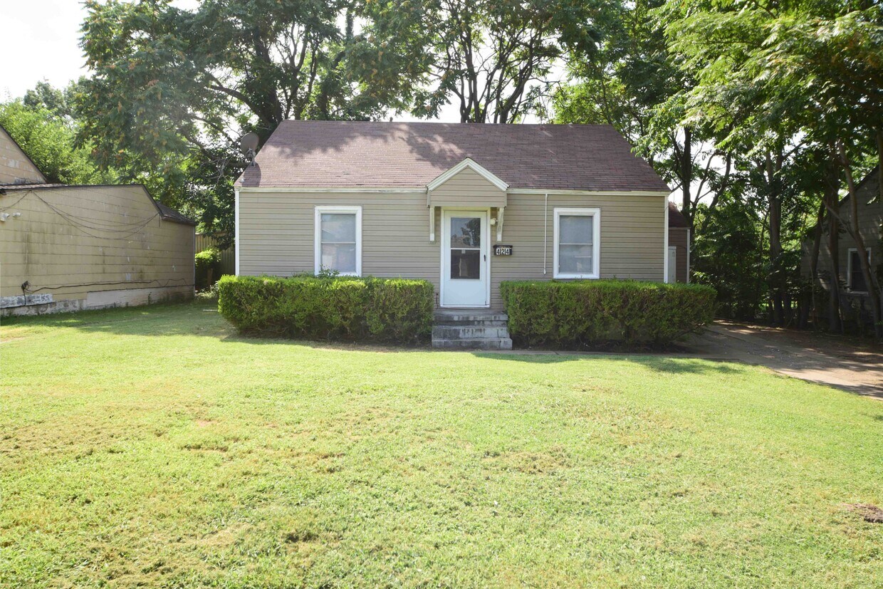 Primary Photo - 424 S 73rd E Ave