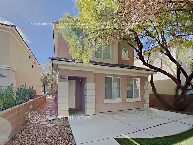 Building Photo - 9912 Via Delores Ave