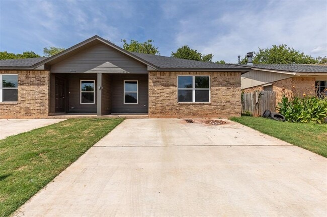 Building Photo - 8787 St George Way
