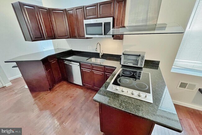 Foto del edificio - 1506 Brown St