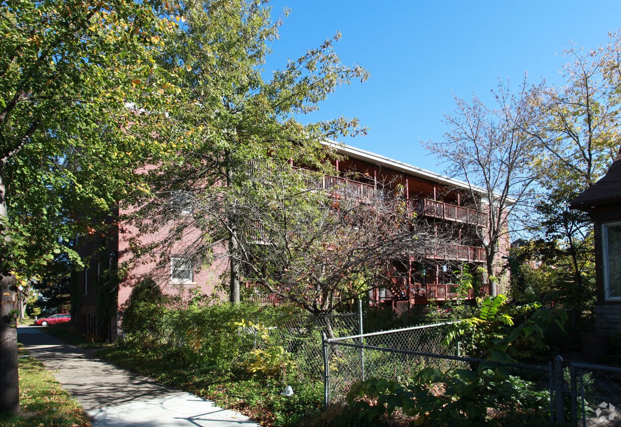 Foto del edificio - Park Apartments