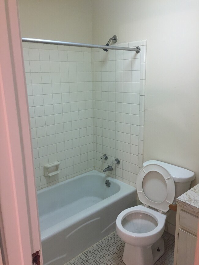 Foto del edificio - 703 Private St