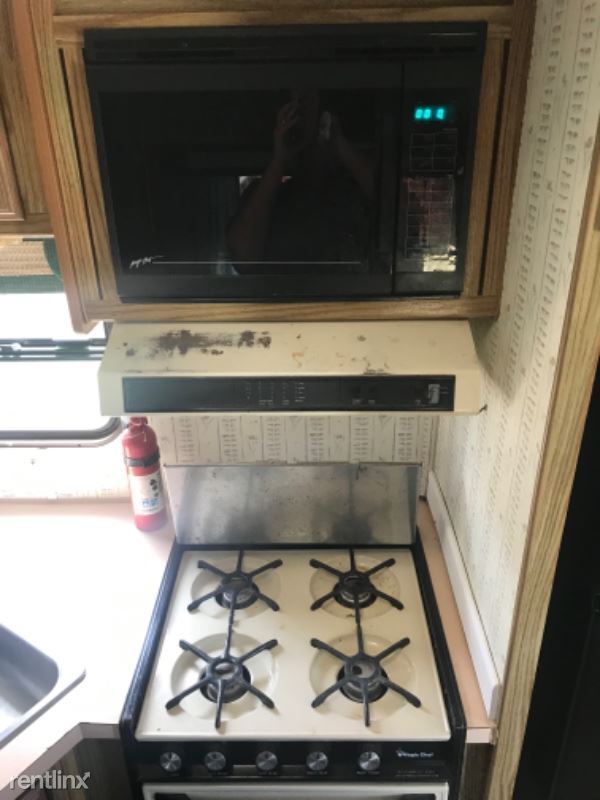 Foto del edificio - 1 br, 1 bath Apartment - 6405 Alderfer Ave