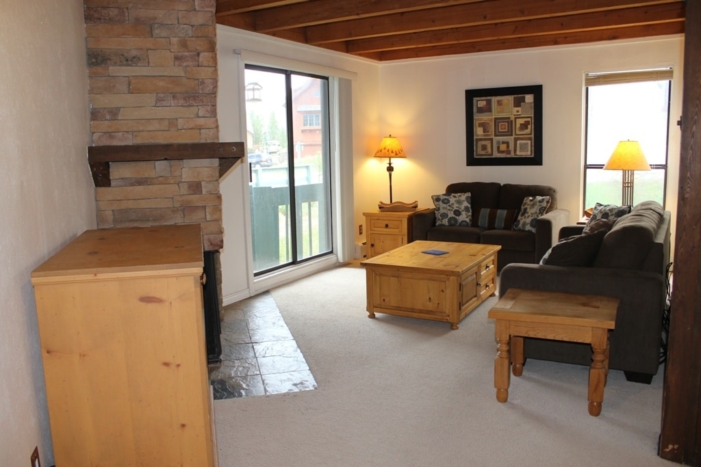 Primary Photo - Quaint 1 Bedroom/1 Bath Unit in Wildernest...