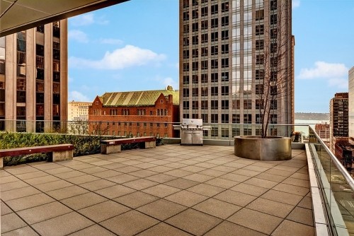 Foto del edificio - 909 5th Ave