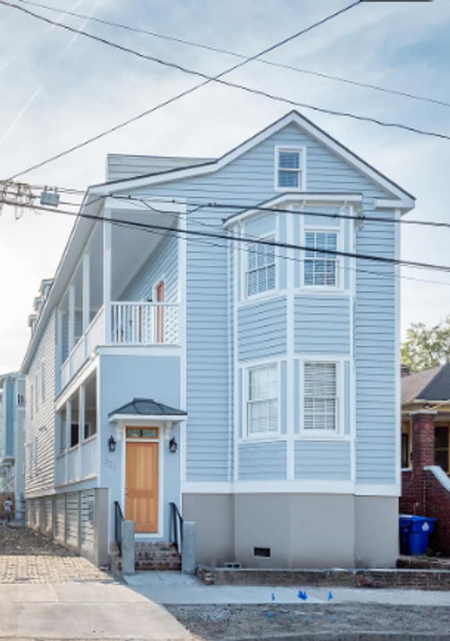 Building Photo - 321 Ashley Ave