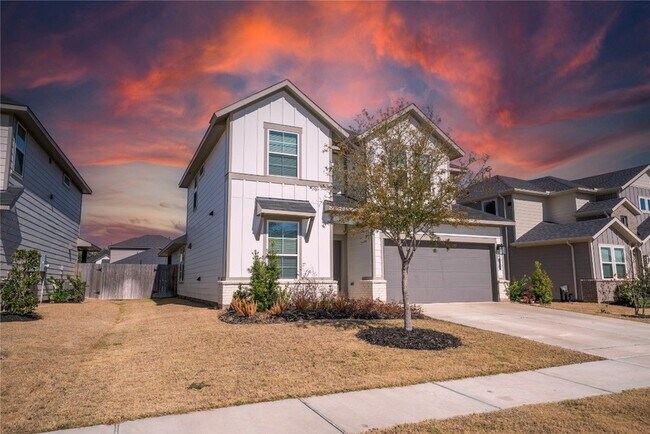Foto del edificio - 21802 Blue Daisy Ct