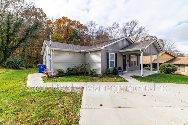 Building Photo - 112 Bennett Ln