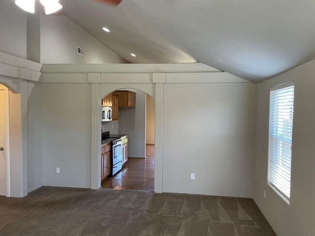 Foto del edificio - Nice 3 Bedroom 2 Bath Home in a Quiet Neig...
