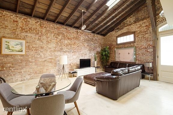 Building Photo - 1443 Felicity St