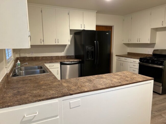 Foto del edificio - Welcome to 88 S Garland St, a beautifully ...