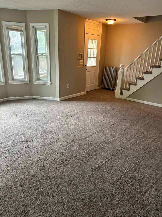 Living Room - 28 Dinley St