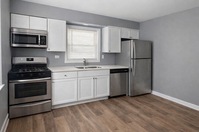 Foto del edificio - 15403 Dorchester Ave