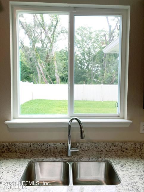 Foto del edificio - 3 br, 2 bath House - 3069 R Lucille Ln