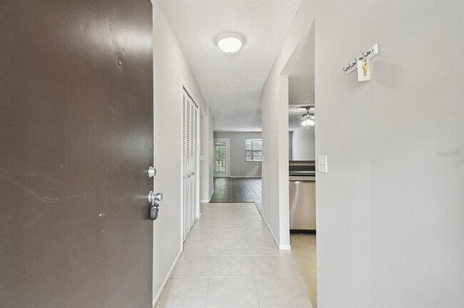 Building Photo - 11550 Baywood Meadows Dr