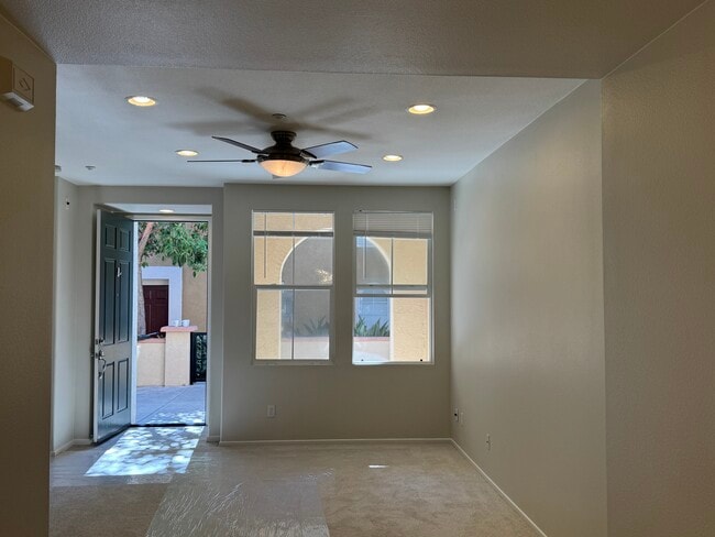 Building Photo - 7860 Via Belfiore