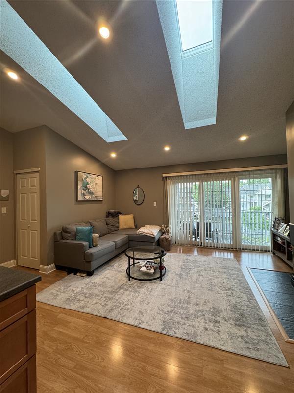 Foto del edificio - 268 Kempsey Dr