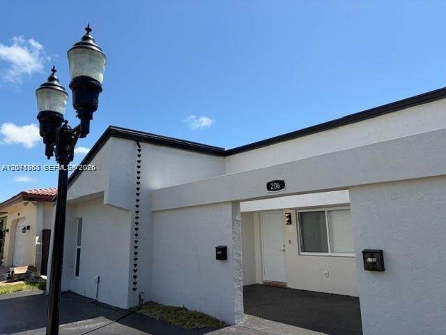 Foto del edificio - 206 NE 1st Ct