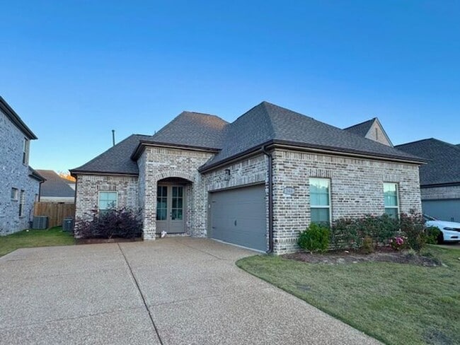 Beautiful 4 BR 2.5 bath new construction h... - Beautiful 4 BR 2.5 bath new construction h... House
