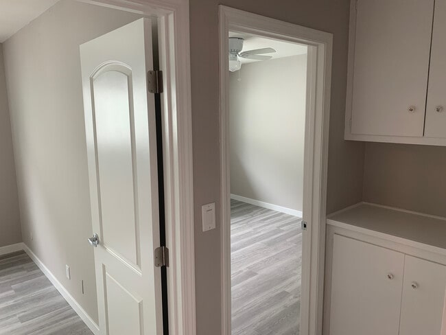 Bedroom Hallway w/ Cabinets - 1523 Calle Sacramento