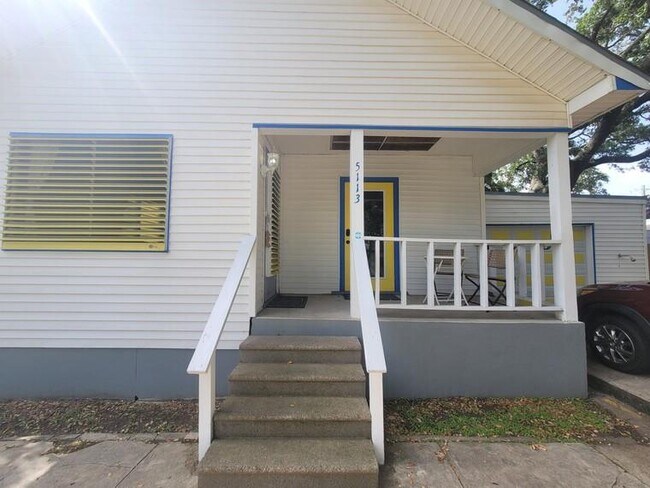 Foto del edificio - 5113 Avenue R 1/2
