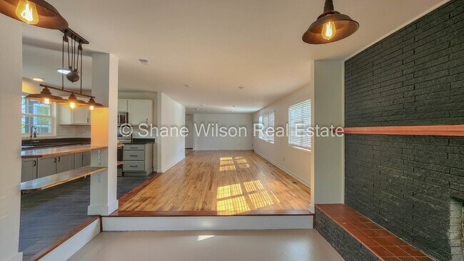 Foto del edificio - 3 BR / 1 BA East Ridge home for lease!