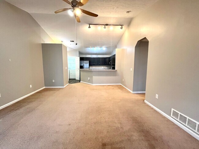 Foto del edificio - 4417 Inverness St