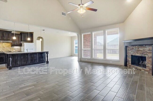 Building Photo - 1 Duskview Ln