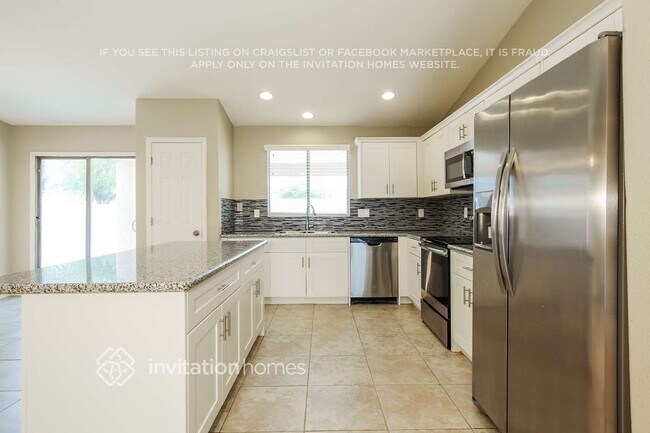 Foto del edificio - 13693 W Cottonwood St