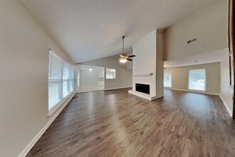 Building Photo - 3819 Honey Brook Dr