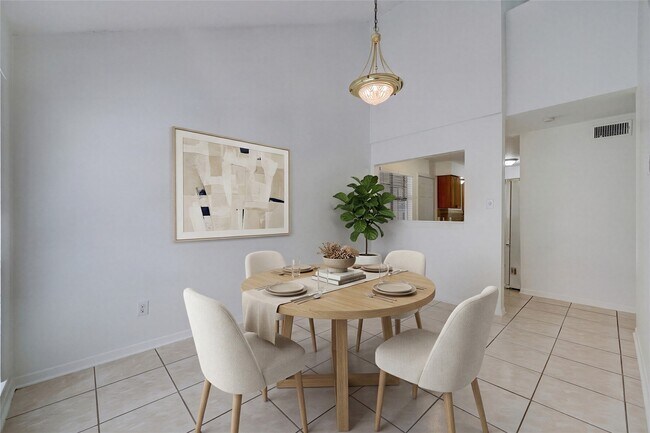 Building Photo - 5906 Golden Forest Dr