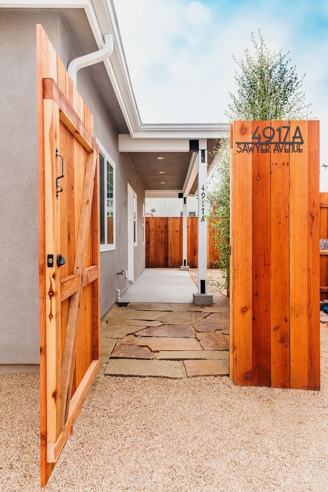 Building Photo - Beautiful New 1-Bedroom, 1-Bathroom Home -...