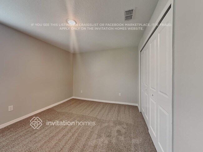 Foto del edificio - 2230 Jungle Dr