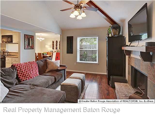 Foto del edificio - 2 br, 2 bath House - 5222 Blair Lane Apt D