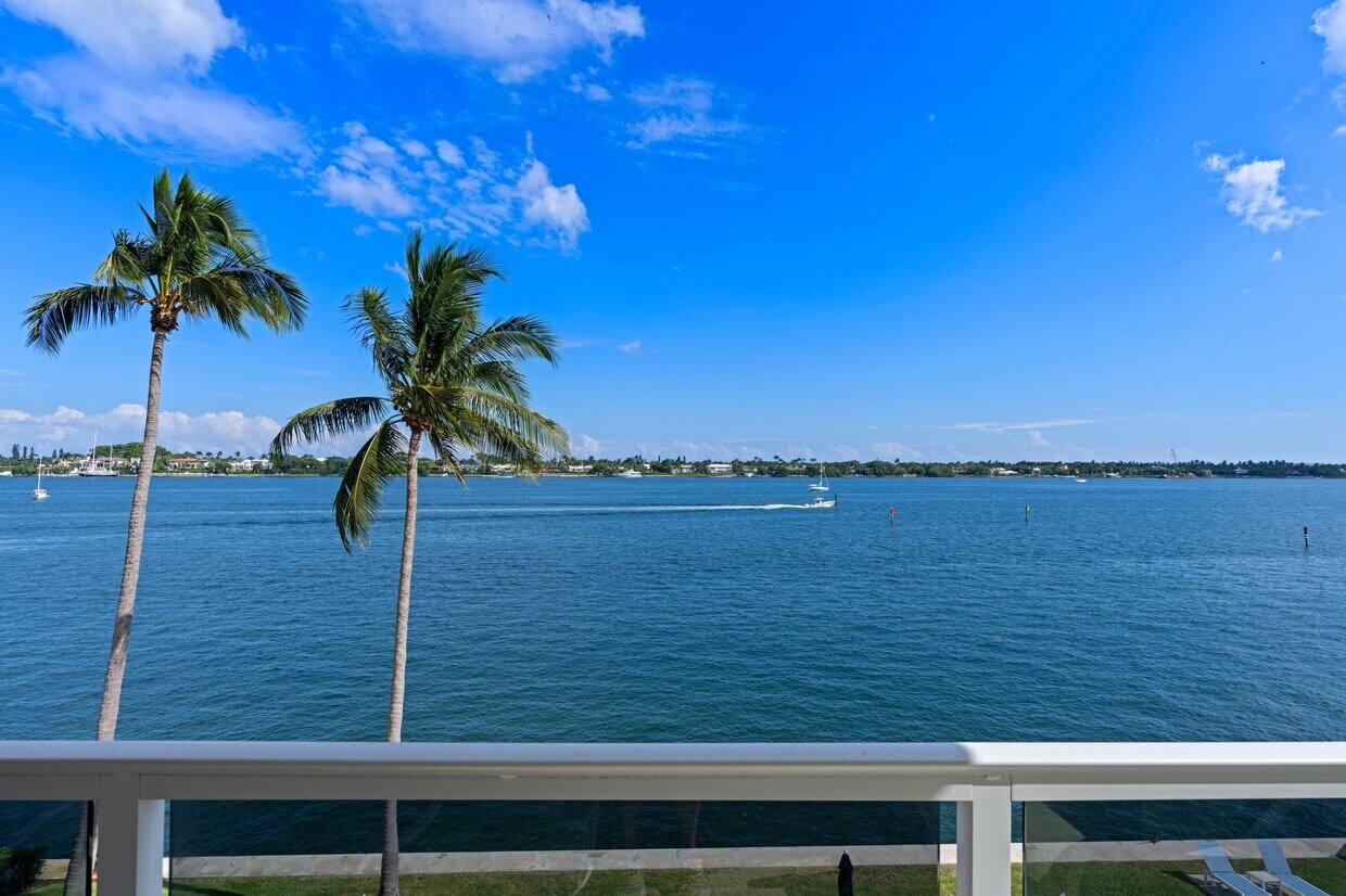 Foto principal - 2800 N Flagler Dr