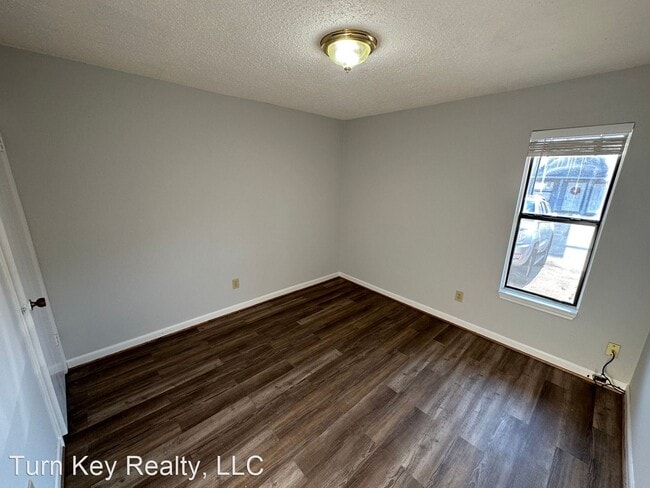 Building Photo - 2 br, 1 bath House - 2322 Grayson Valley D...