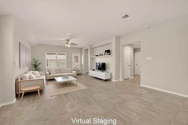 Foto del edificio - 12623 City Village Ln