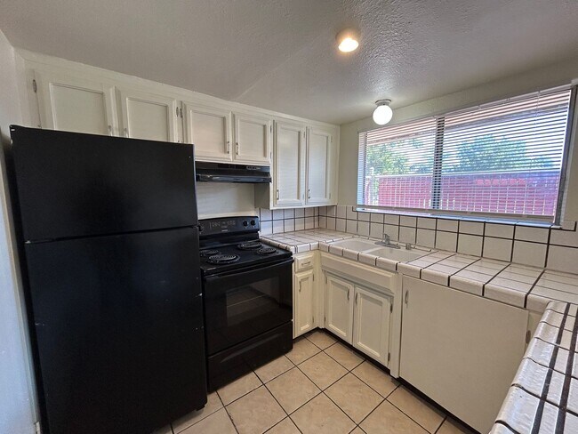 Foto del edificio - Affordable 2 bedroom in Atwater!