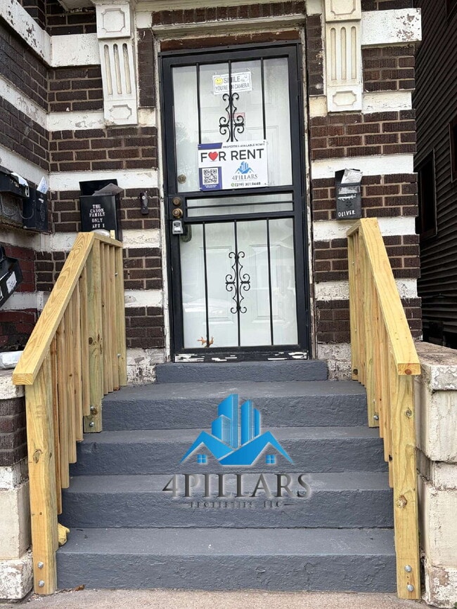 Building Photo - 544 Pennsylvania St