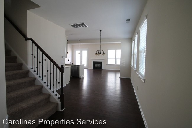 Building Photo - 3 br, 2.5 bath House - 809 Ayrshire Avenue