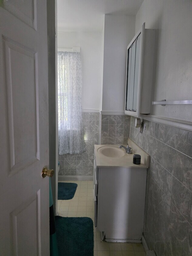 Foto principal - 819 Virginia Ave