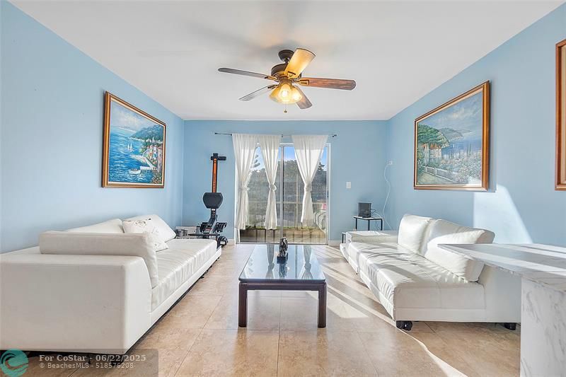 Foto principal - 4128 NW 88th Ave