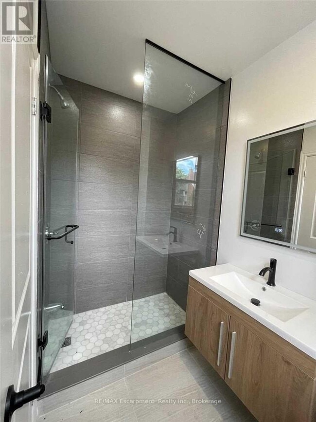 Photo du bâtiment - 118 Sackville St