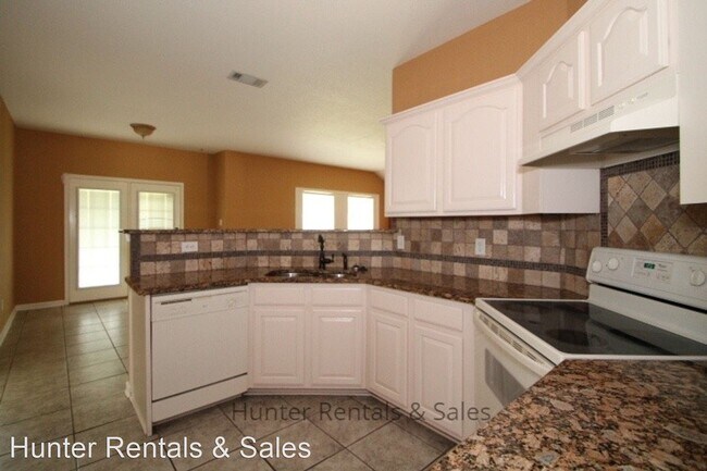 Building Photo - 4 br, 2 bath House - 4409 Oak Vista Circle