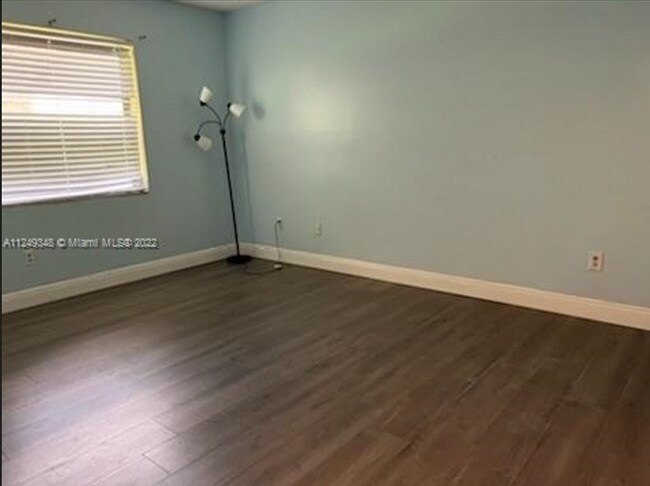 Foto del edificio - 8550 SW 149th Ave